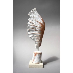 Trust - sculptură în lut ars, artist Petru Leahu
