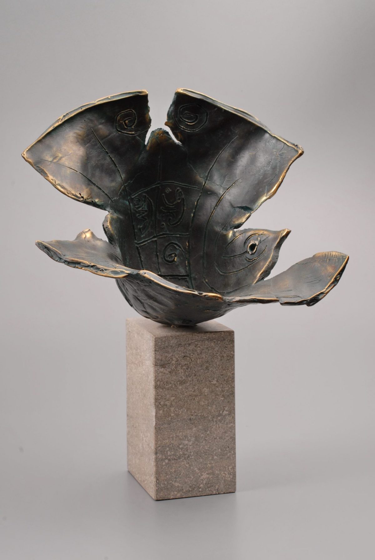Explozie solară – sculptură în bronz, artist Liviu Bumbu – Liviu Bumbu – O Galerie de Artă